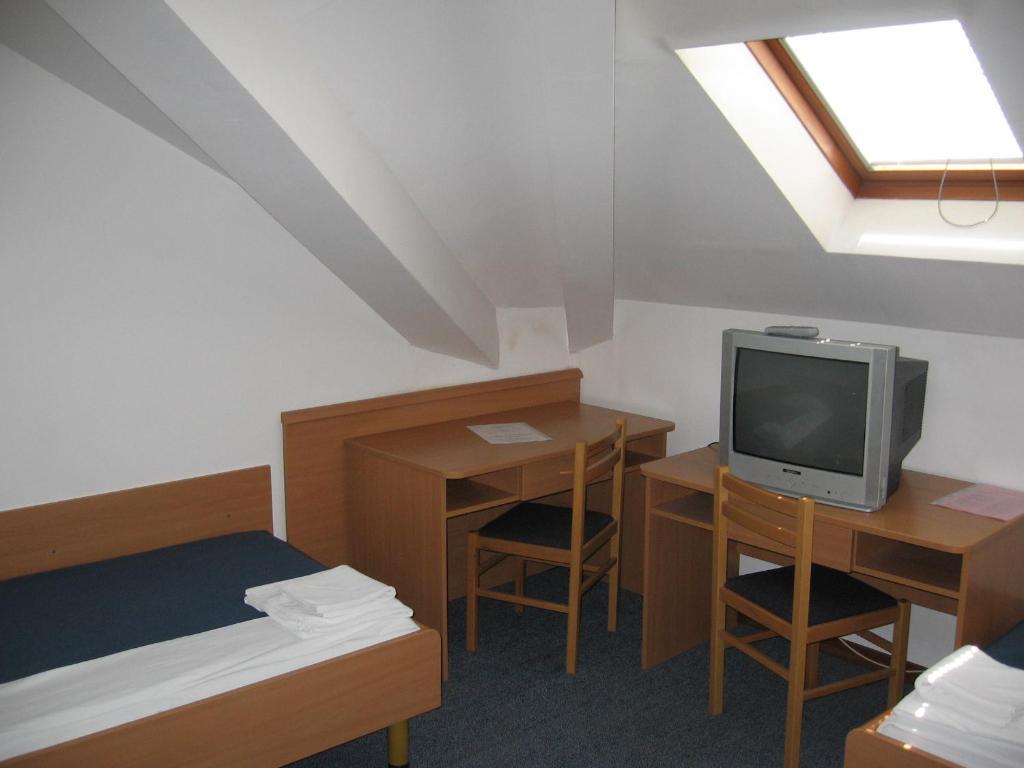 Hotel Veli Jože Pula Pokoj fotografie